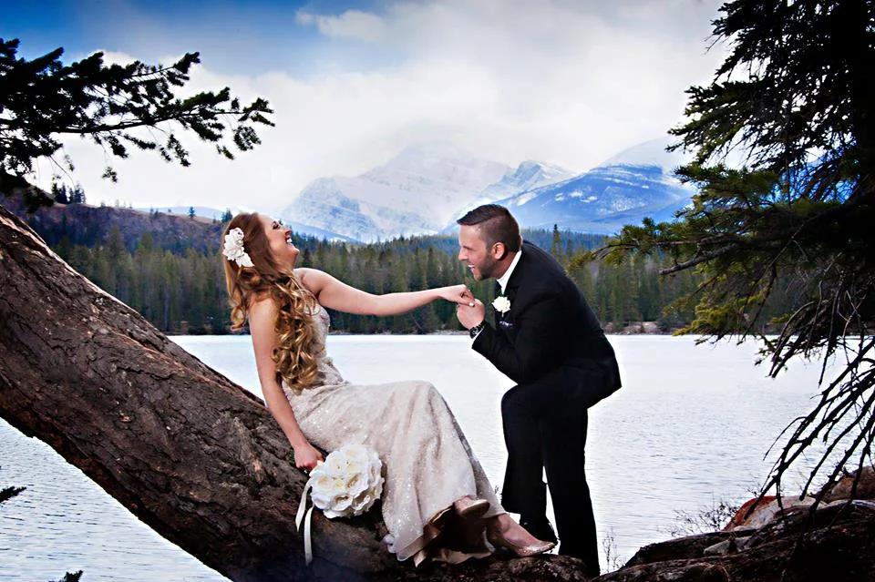 Nicole + Michael, Sawridge Inn Jasper, April 11, 2015