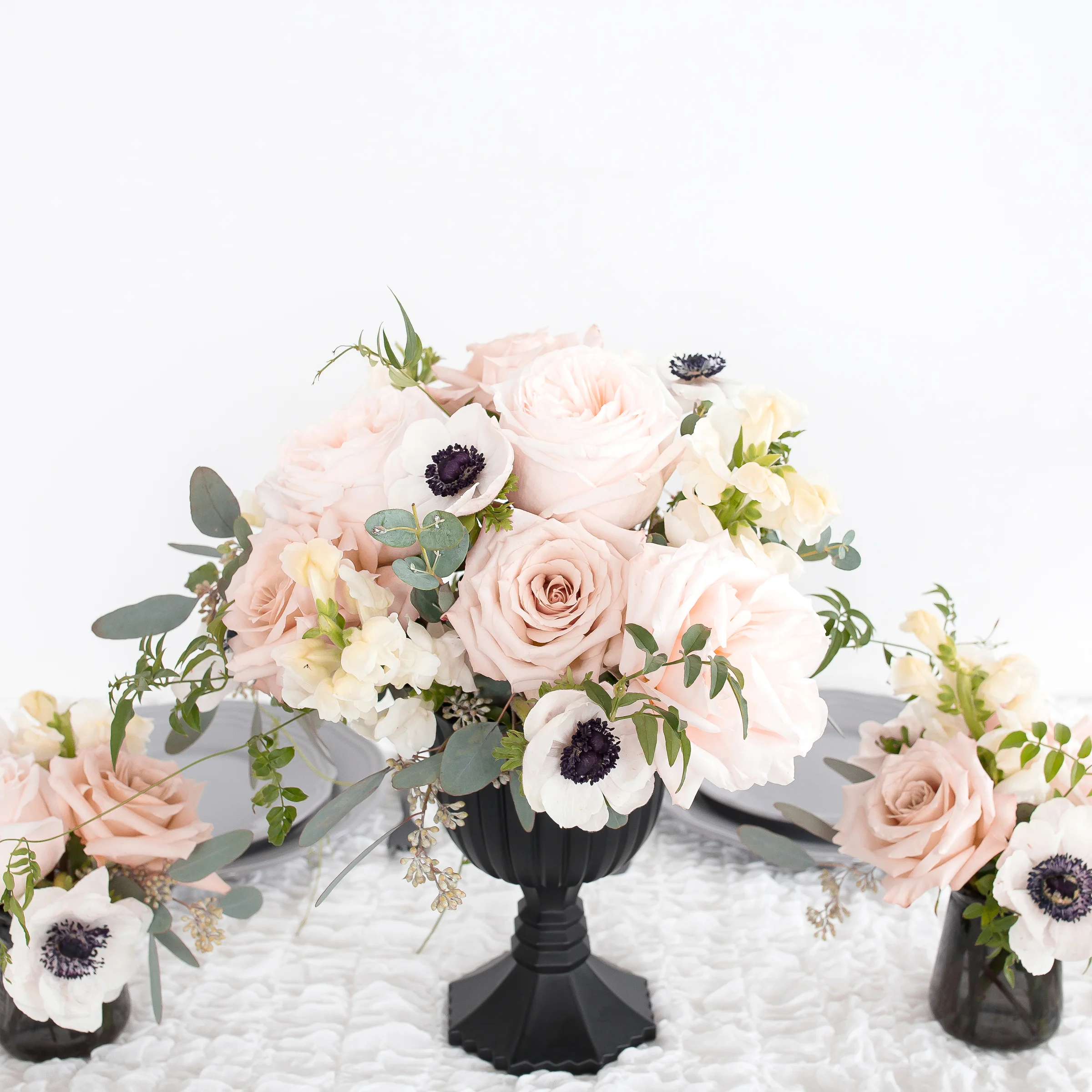 haute-chocolate-styled-stock-photography-blush-black-celebration-8-final.jpg