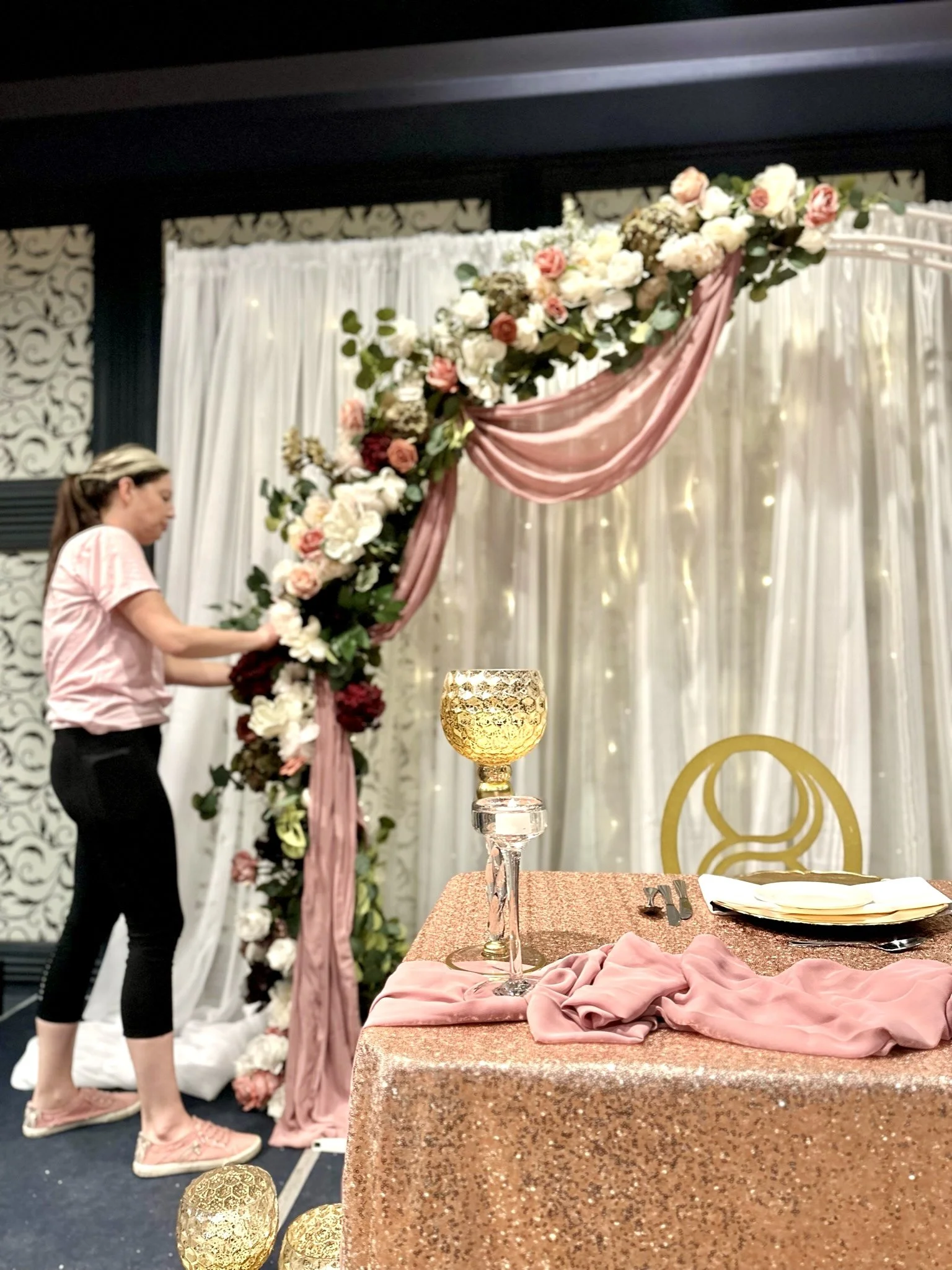 Why Hire a Wedding Decorator? 