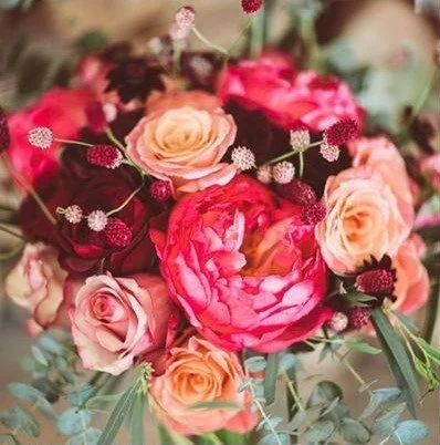 The Psychology of Color: How Wedding Decor Impacts Mood and Atmosphere