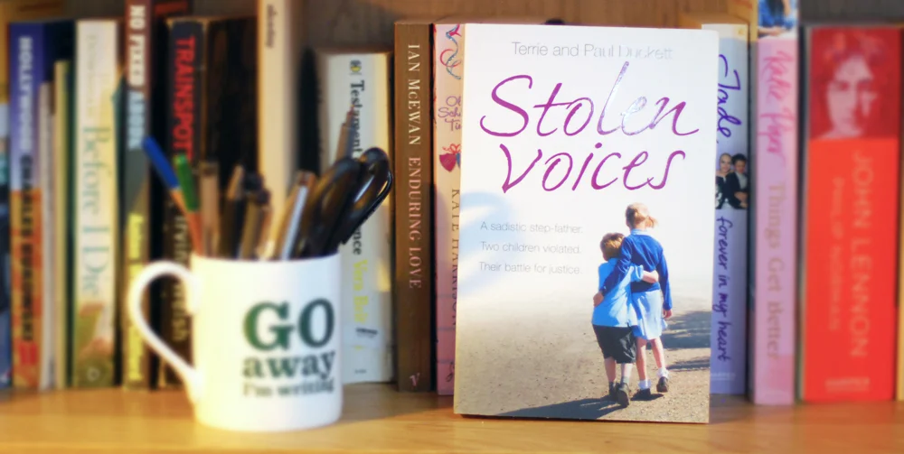 Books_headers_mums_army.jpg