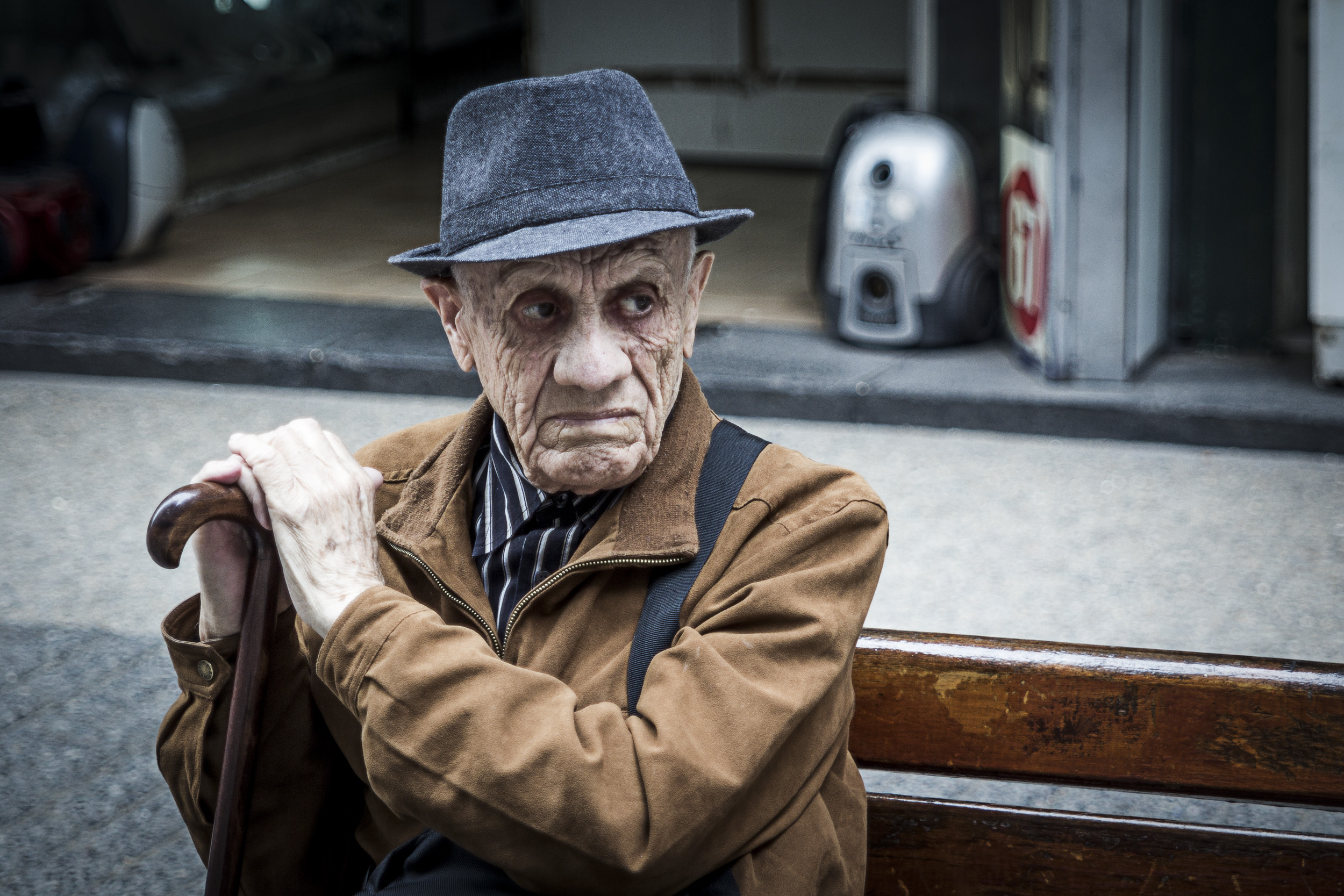 older gentleman on bench (4 of 4).jpg