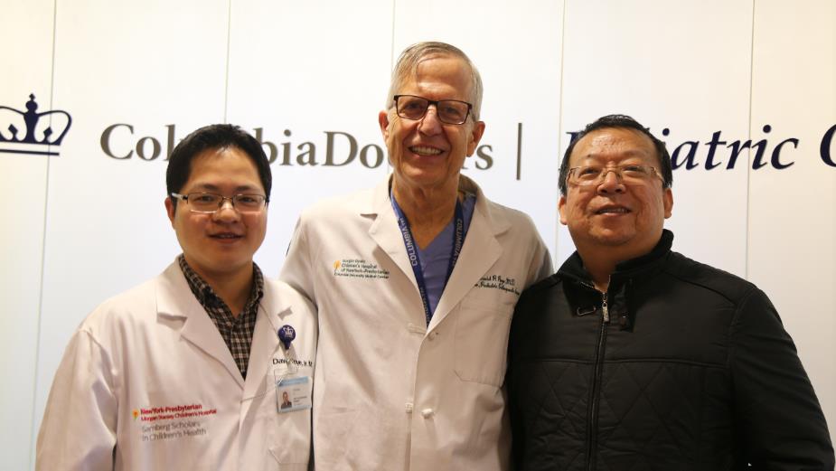 Dr.David P. Roye with Dr.Jianglong Xu and Dr.Liang Xu (from left)