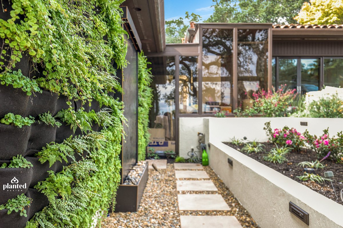 PlantedDesign_LivingWall_Residential_JeffB_Exterior_Pocket_System-2Web.jpg