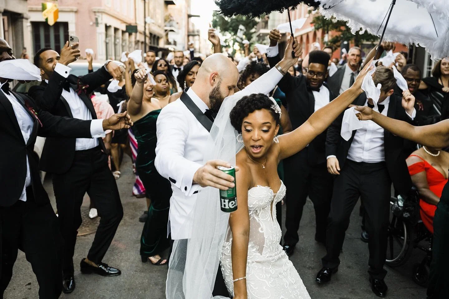 New Orleans always bringing the energy!!!!! 🎷🎺 🥁