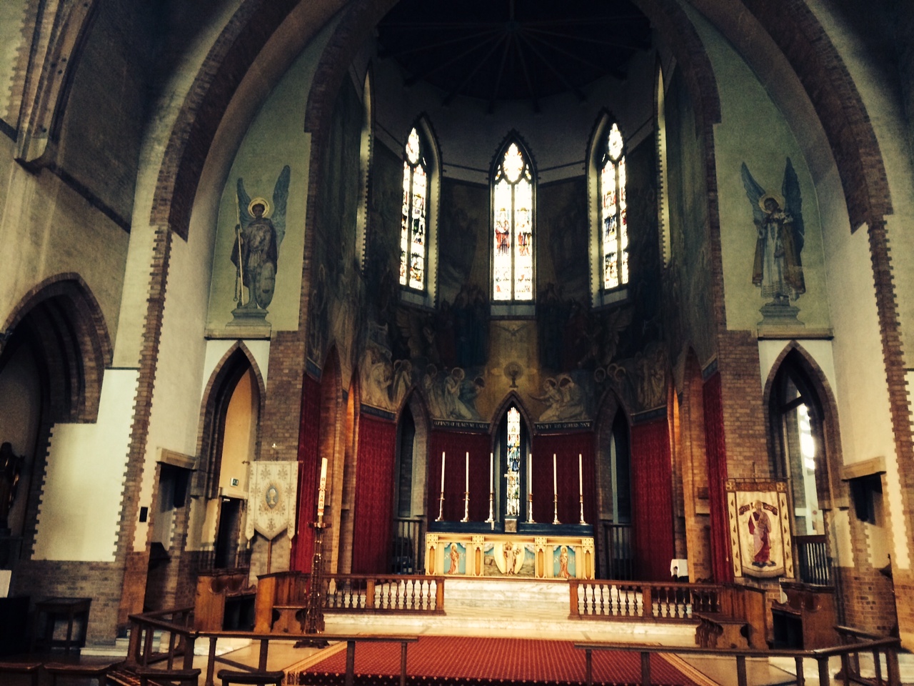 St Barnabas Church, Ealing
