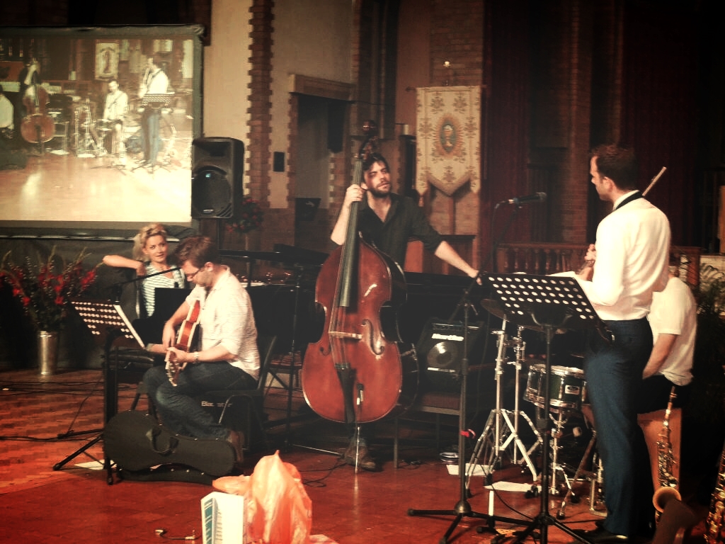 A little rehearsal...