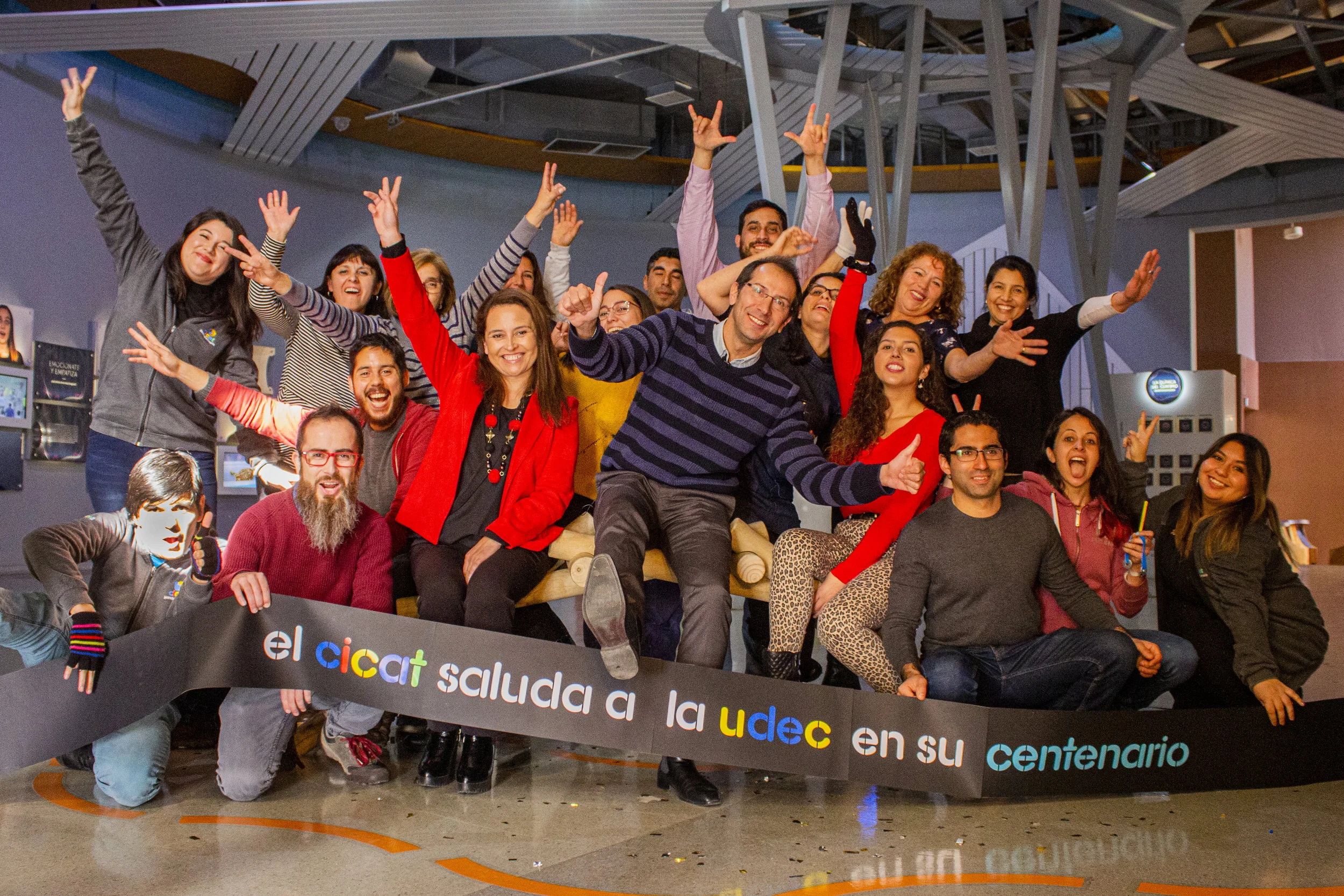 Equipo - Saludo UdeC.jpg
