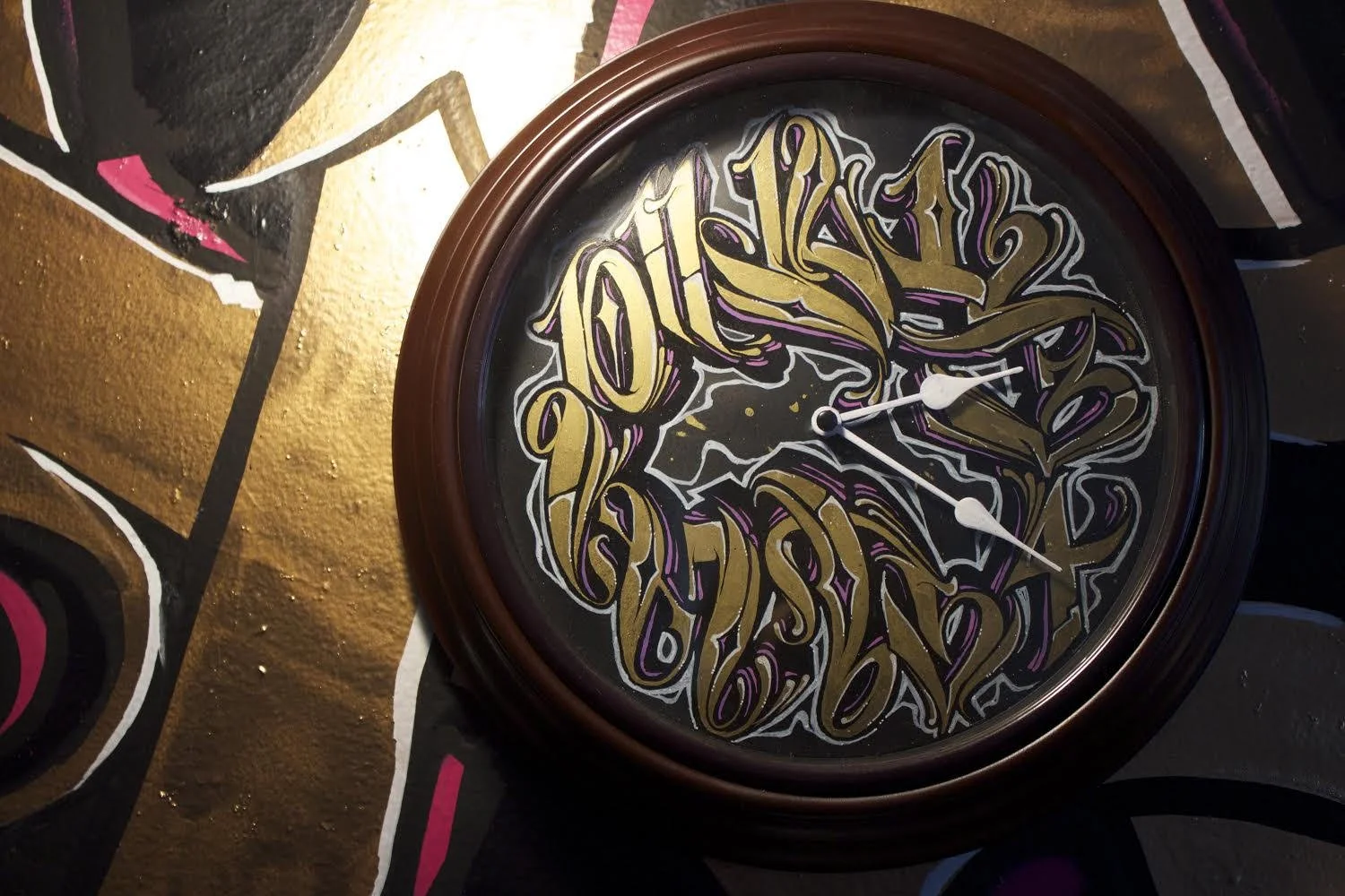 clock oe.jpg