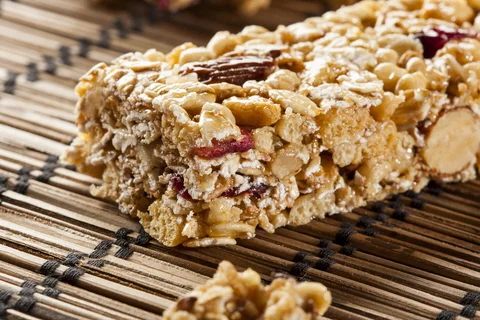 Pomegranate Organic Chocolate Breakfast Bar
