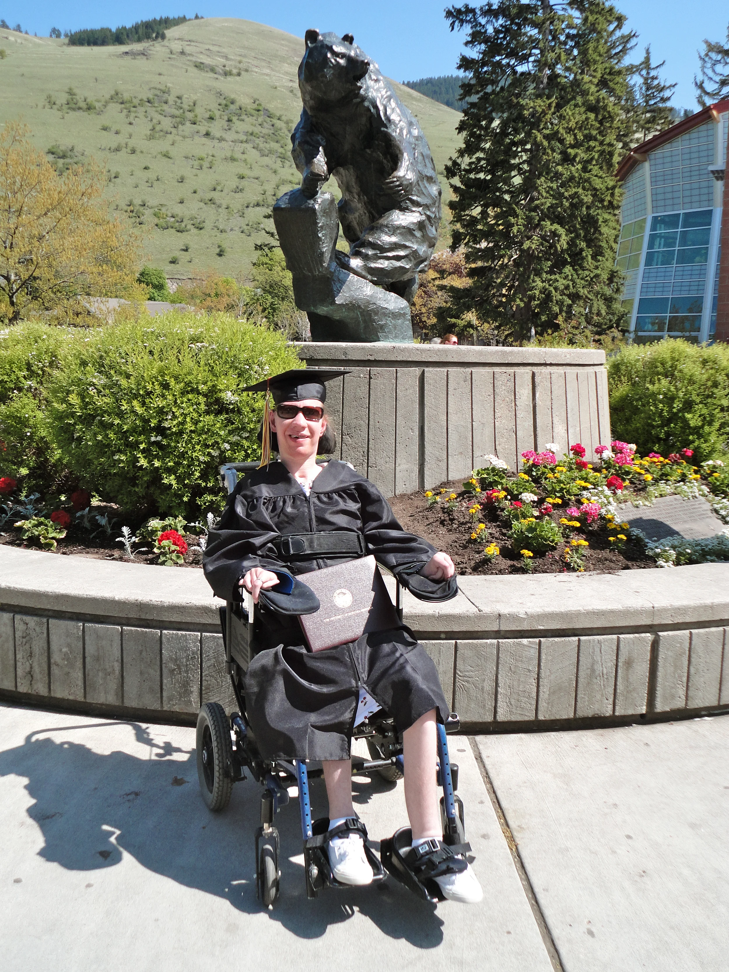  College Graduate 2012  
