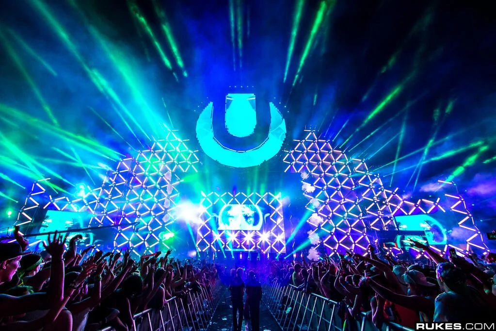 ultra-music-festival-live-sets-main-stage-youredm.jpeg