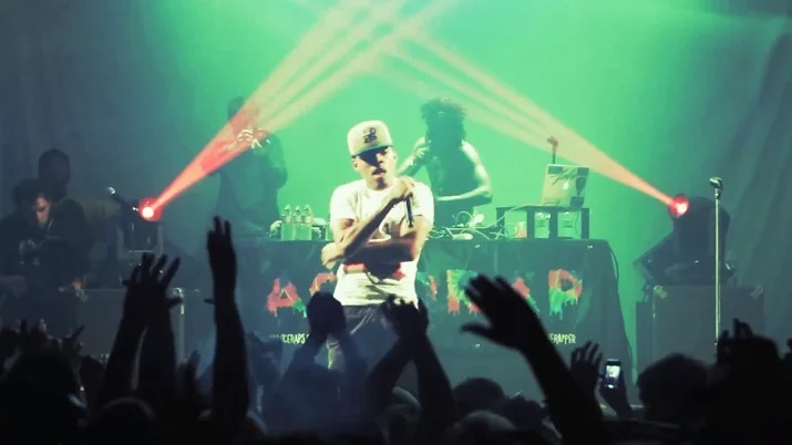 http://www.okayplayer.com/wp-content/uploads/2013/06/chance-the-rapper-acid-rap-live.jpg