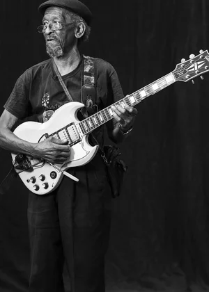 Harvey Knox at the 2015 Baton Rouge Blues Festival. (Photo by Eric LaCour)