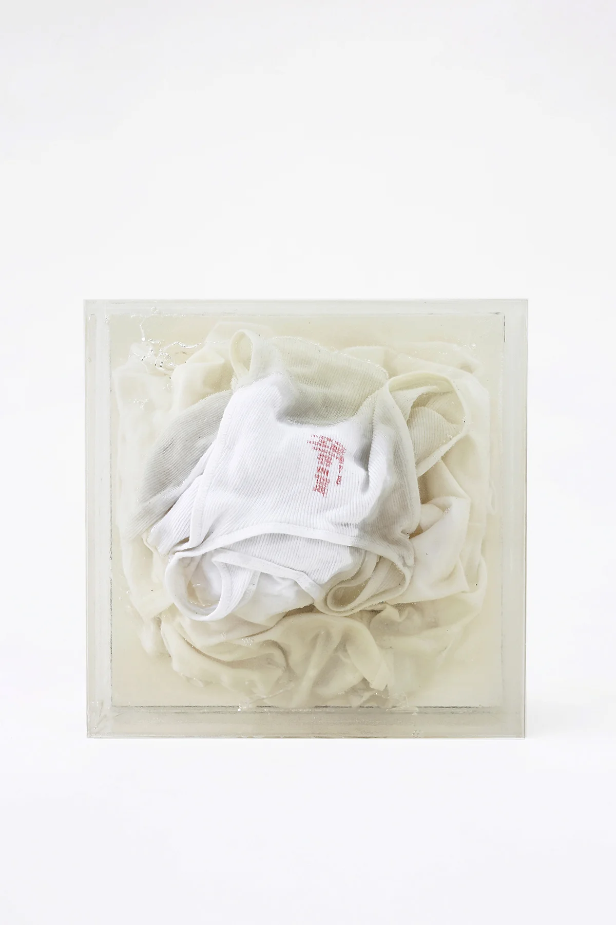  ML190013, 2019 RESIN, COTTON AND WOOD  PDF  -  INQUIRE  