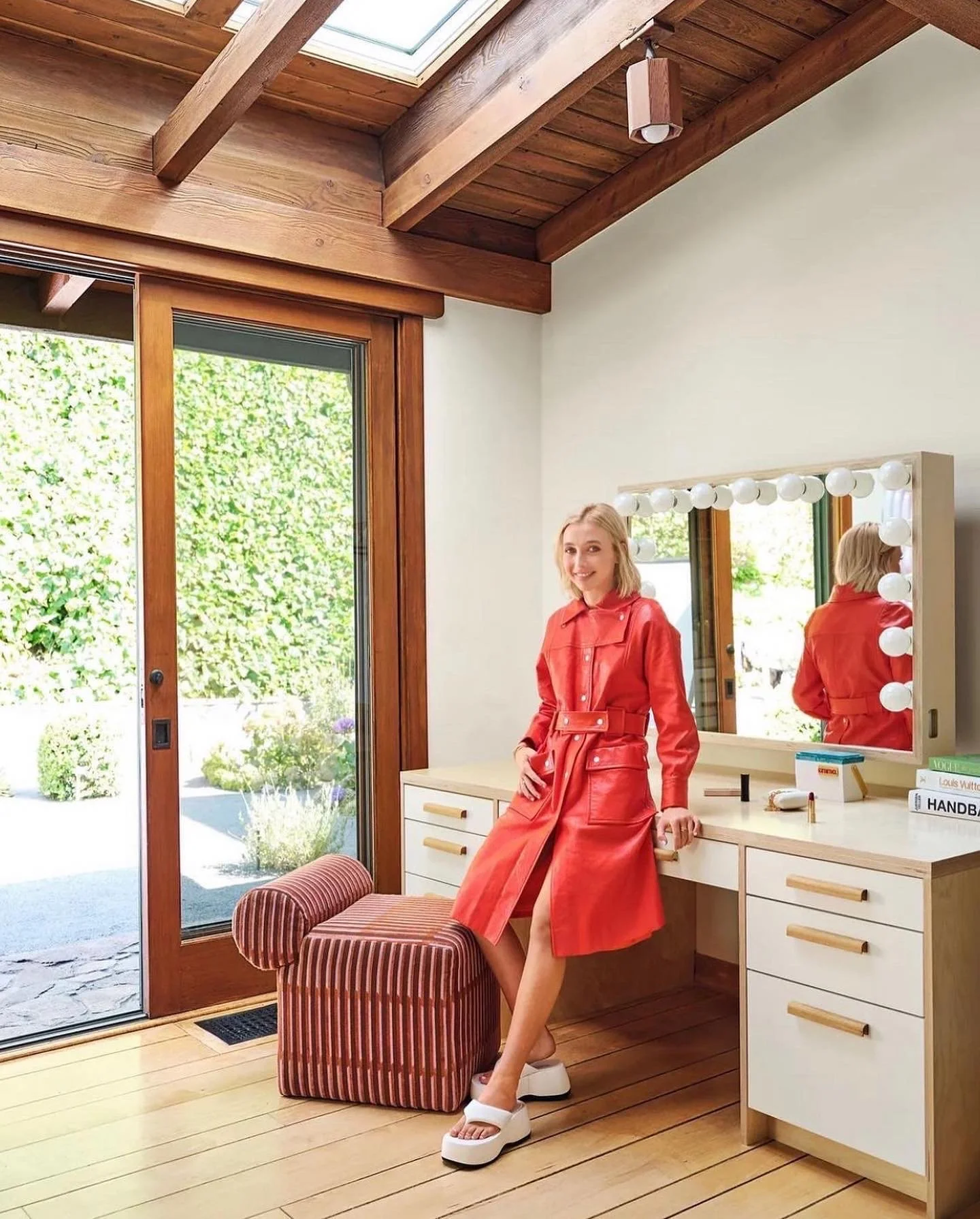  ARCHITECTURAL DIGEST, 2022 