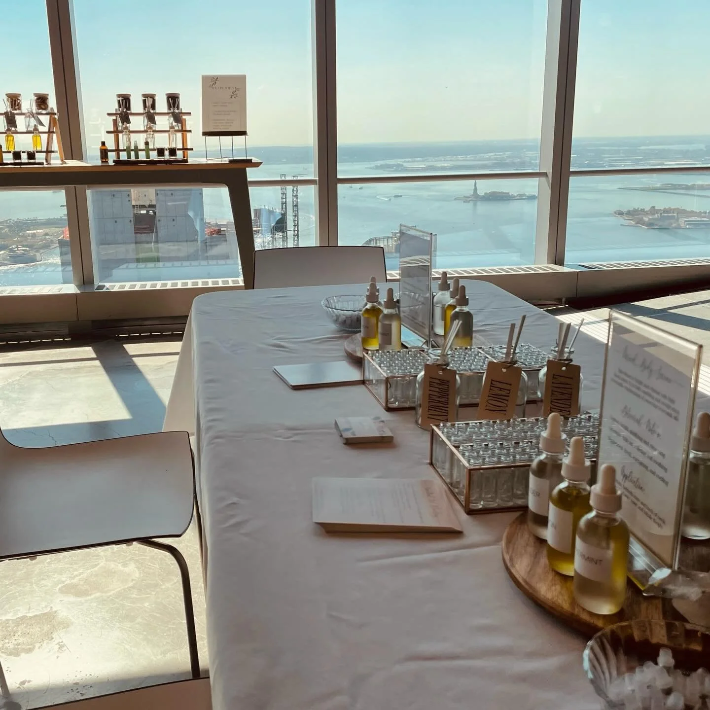 The new year can bring excitement - and stress.
That&rsquo;s why we believe in creating moments for teams to slow down, reconnect, and reset.

Our Aromatherapy Blend Bar offers a calming, hands-on experience right in your office designed to promote r