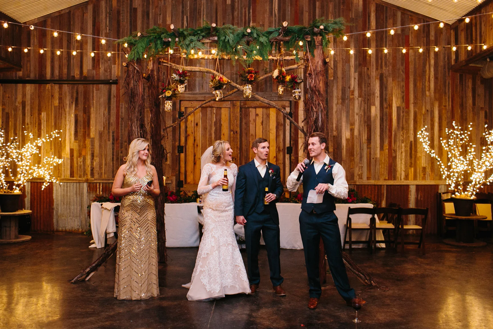 Cotton_Creek_Barn_Winter_Wedding_WeddingPhotographer054.jpg