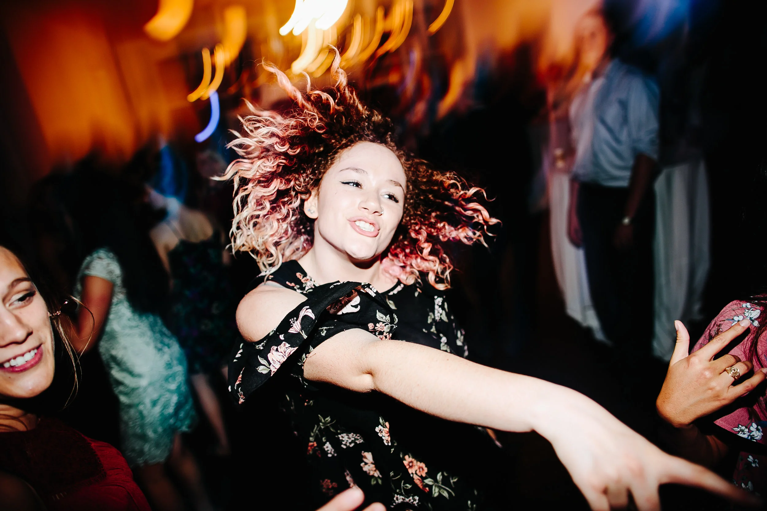 dancey-100.jpg
