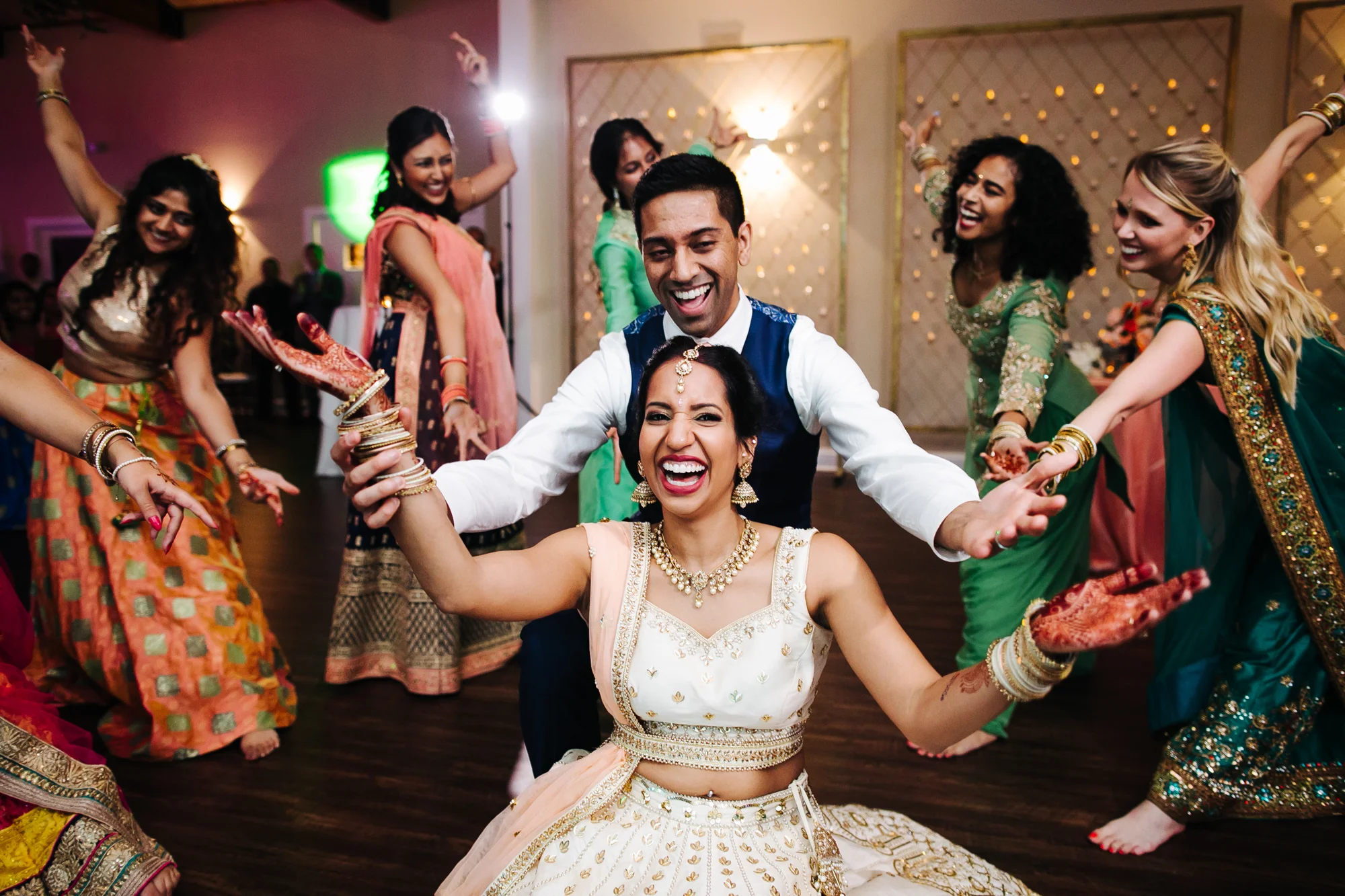 NashvilleWeddingPhotograper - dance-300.jpg