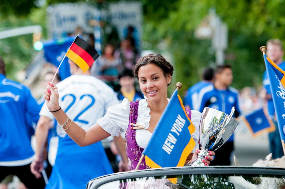 zum-schneider-nyc-2013-steuben-parade-58.jpg