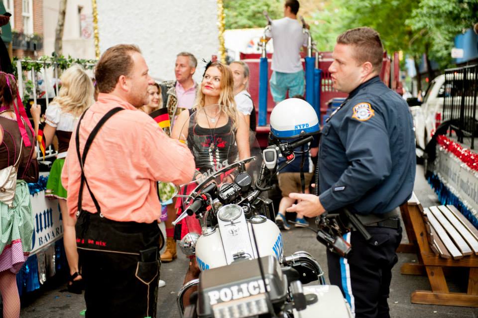 zum-schneider-nyc-2013-steuben-parade-71.jpg