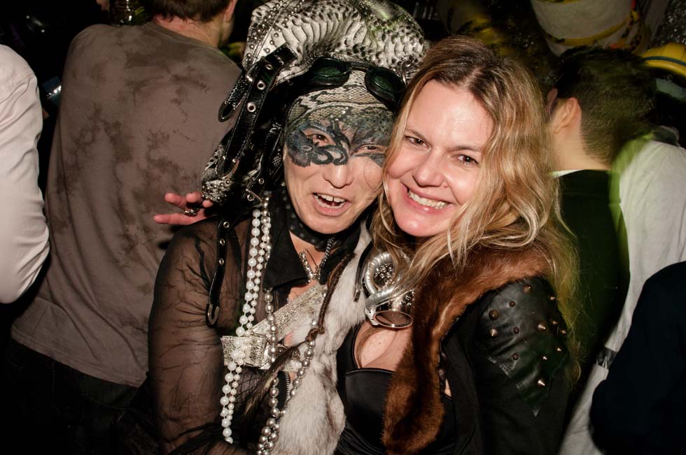 zum-schneider-nyc-2012-karneval-apocalyptika-5550.jpg