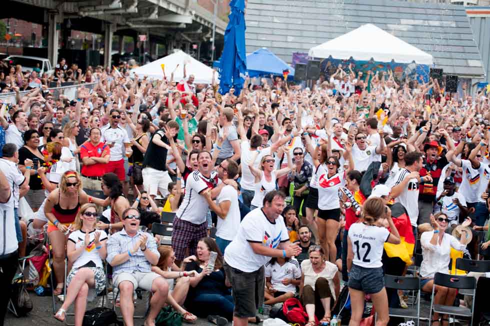 zum-schneider-nyc-2014-world-cup-germany-argentina-final-2550.jpg