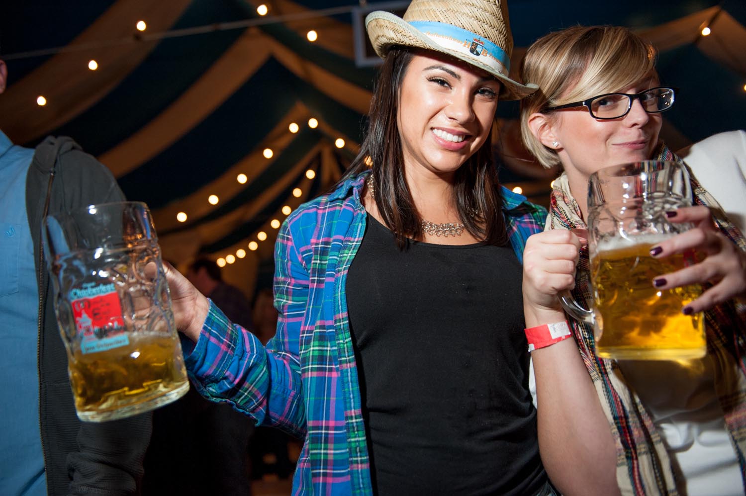 zum-schneider-nyc-2014-oktoberfest-munich-east-river-6175.jpg