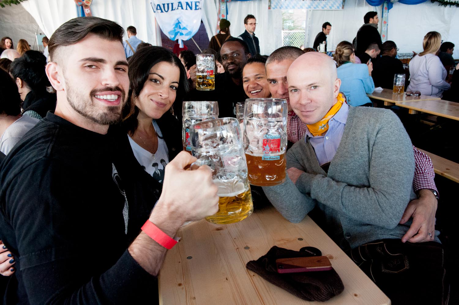 zum-schneider-nyc-2014-oktoberfest-munich-east-river-5877.jpg