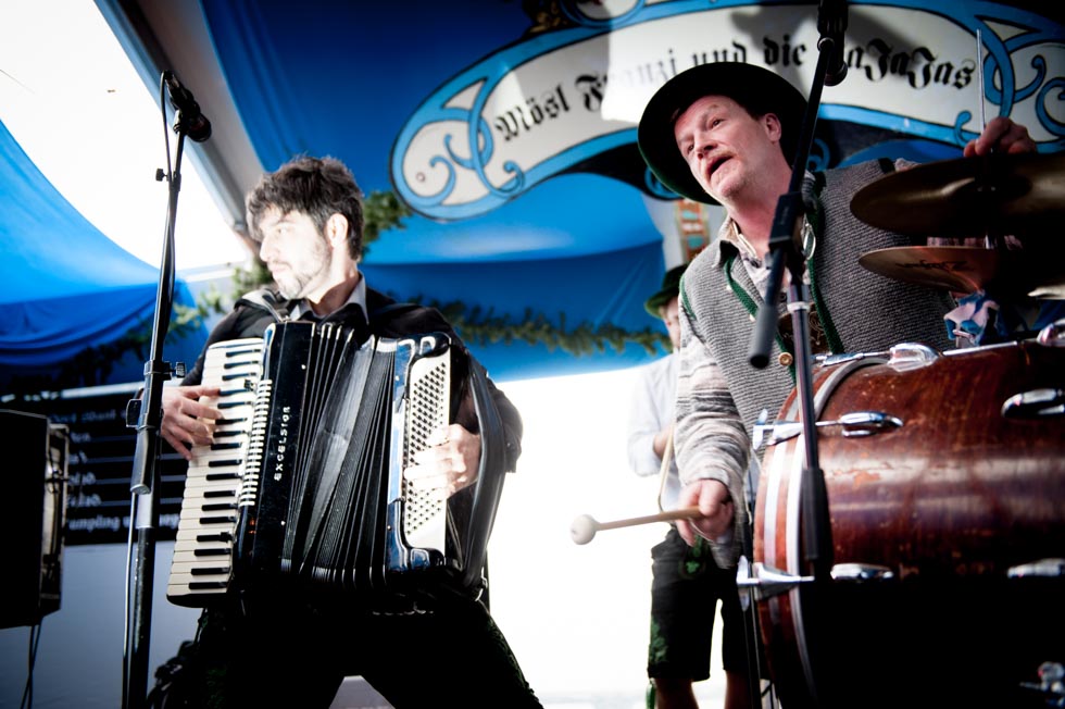 zum-schneider-nyc-2015-oktoberfest-east-river-5495.jpg