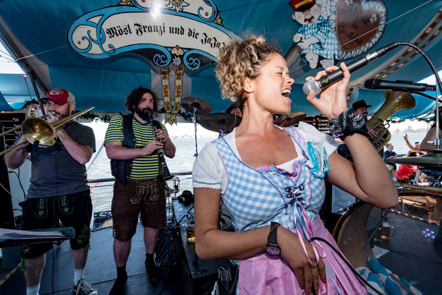 zum-schneider-nyc-2016-oktoberfest-3910.jpg