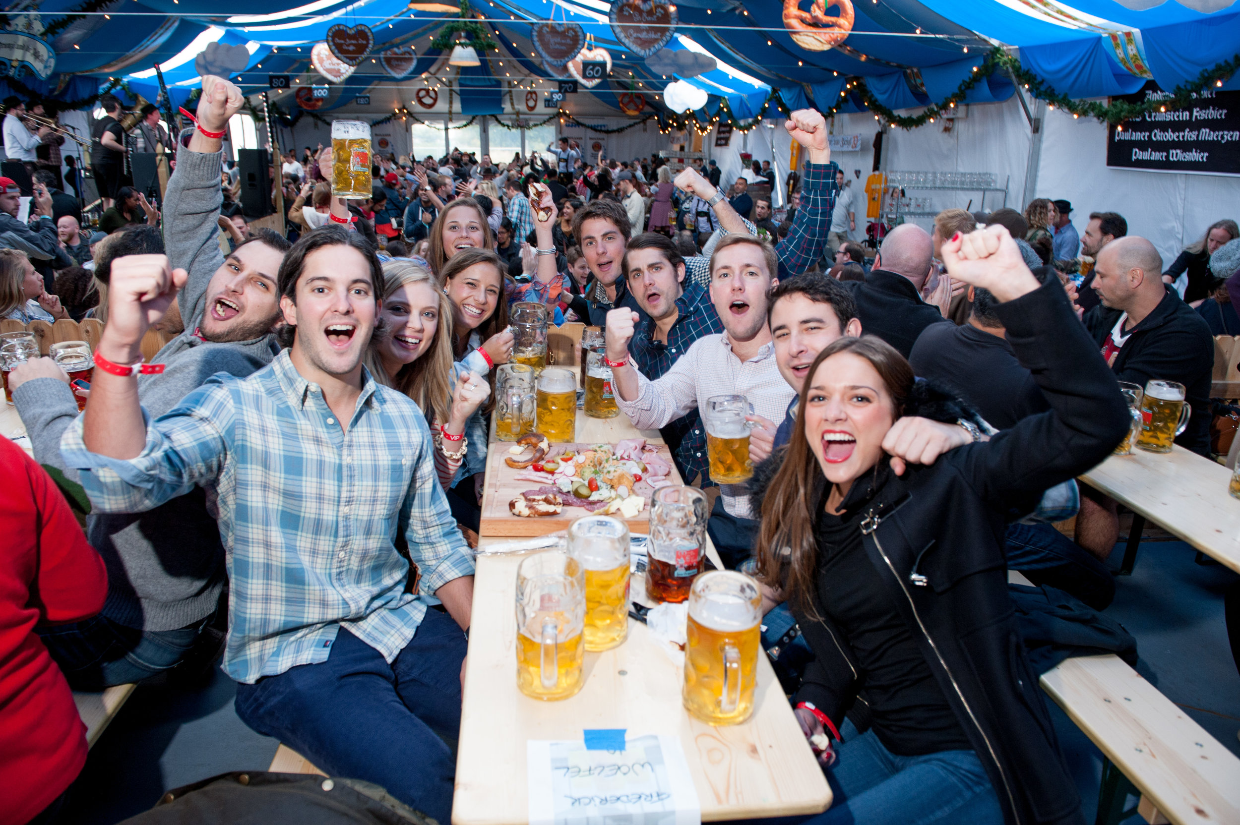 zum-schneider-nyc-2015-oktoberfest-east-river-_CSO5608.jpg