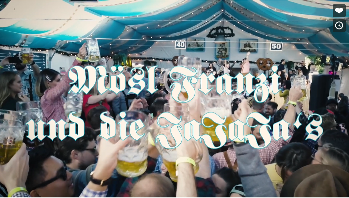 Mösl Franzi und die JaJaJa's performing "We Are The JaJaJa's!"