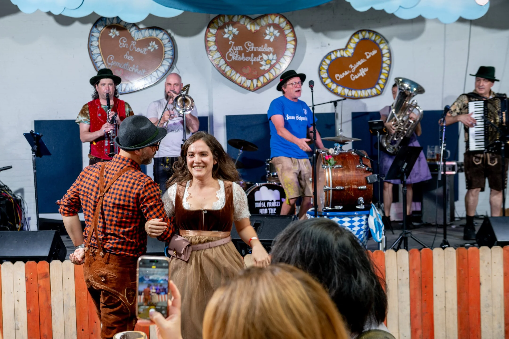 zum-schneider-oktoberfest-munich-east-river-brooklyn-new-york-nyc-7982.jpg