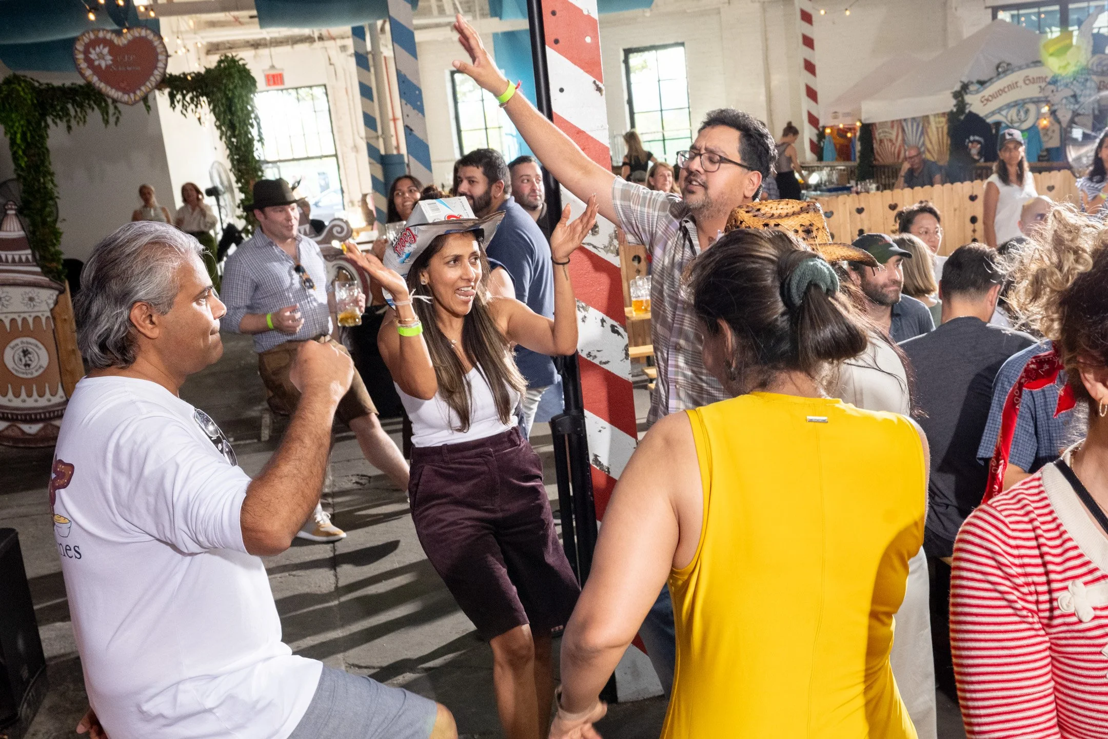zum-schneider-oktoberfest-munich-east-river-brooklyn-new-york-nyc-9319.jpg
