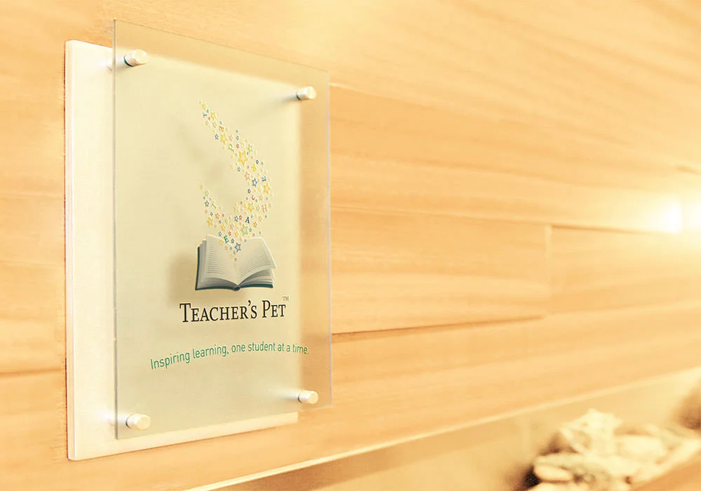 tpet_sign1.jpg