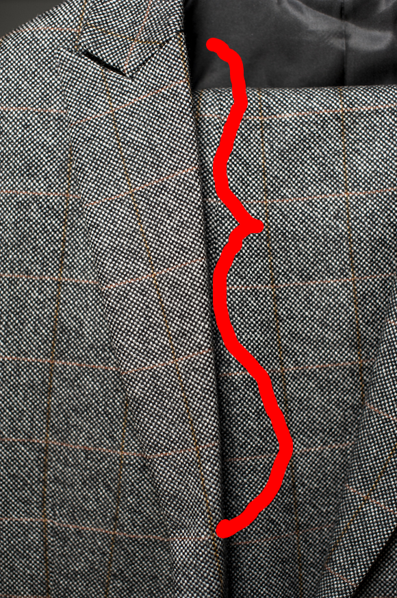 The crease of the lapel is very sharp