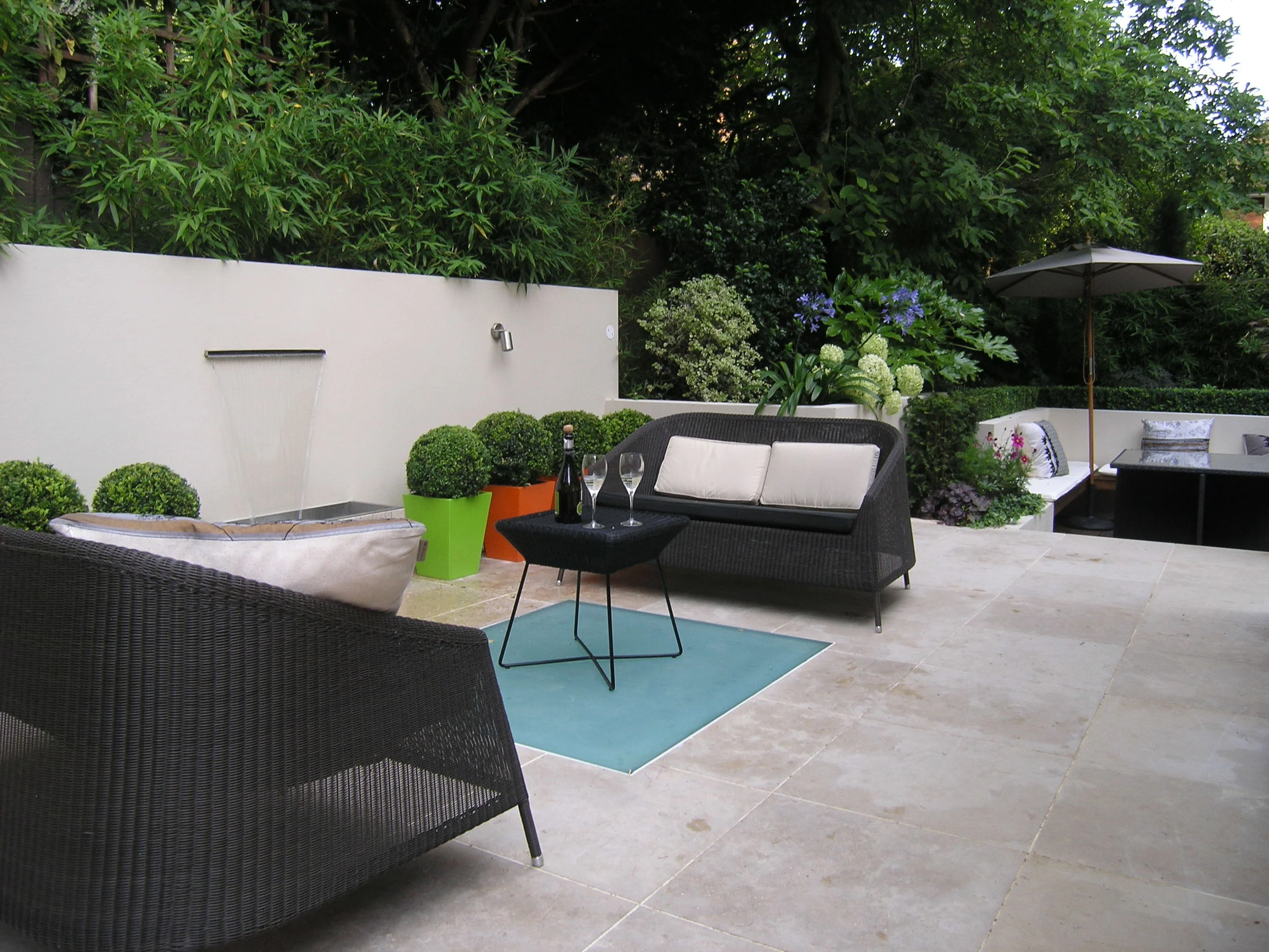 Formal contemporary living