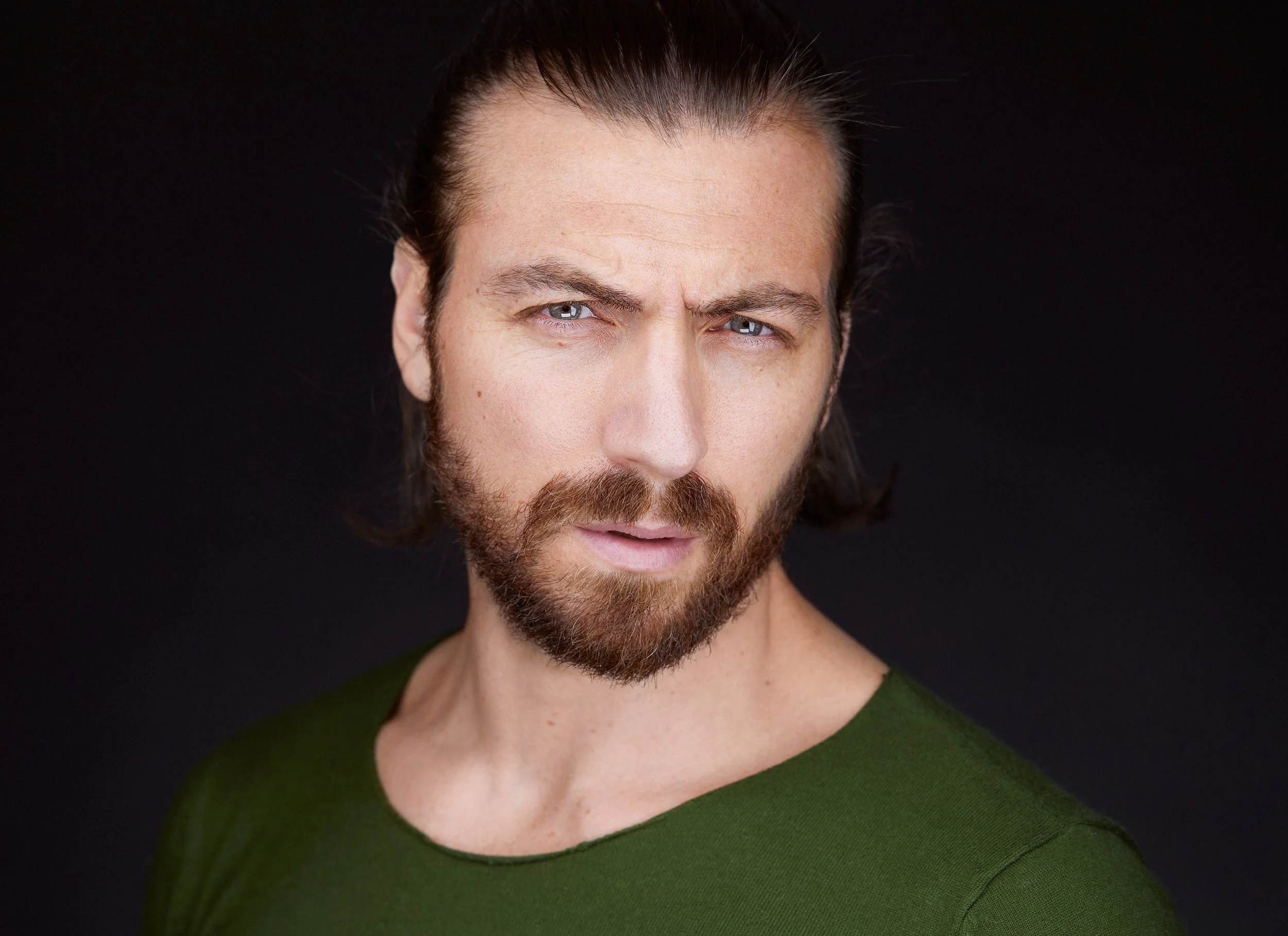 Daniel Sommer Sydney Headshots (Copy) (Copy)