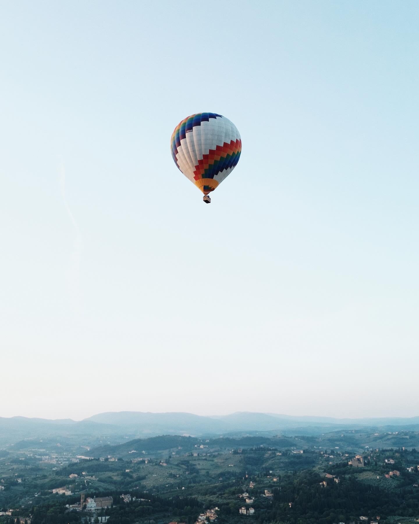 Flying high over Florence, Italy at Sunrise☀️ is pretty epic!!! 

#dronepic #droneworld #djimavicmini #italylovers #italytravel #florenceitaly #vsco