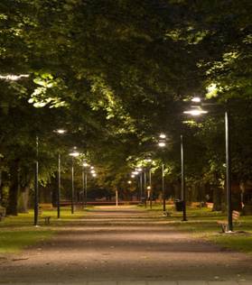 Samma park efter byte till keramiska metallhalogenlampor