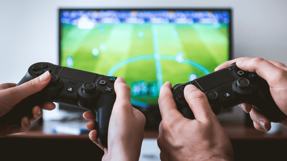薬院ブログ：ウィンザー英会話(ケンジントン英会話薬院校)ブログ：[How Games Can Benefit Kids]