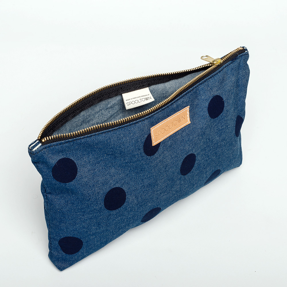 Clothing & Accessories :: Bags & Purses :: Pouches & Coin Purses :: Small  zipper pouch - dark blue stellar