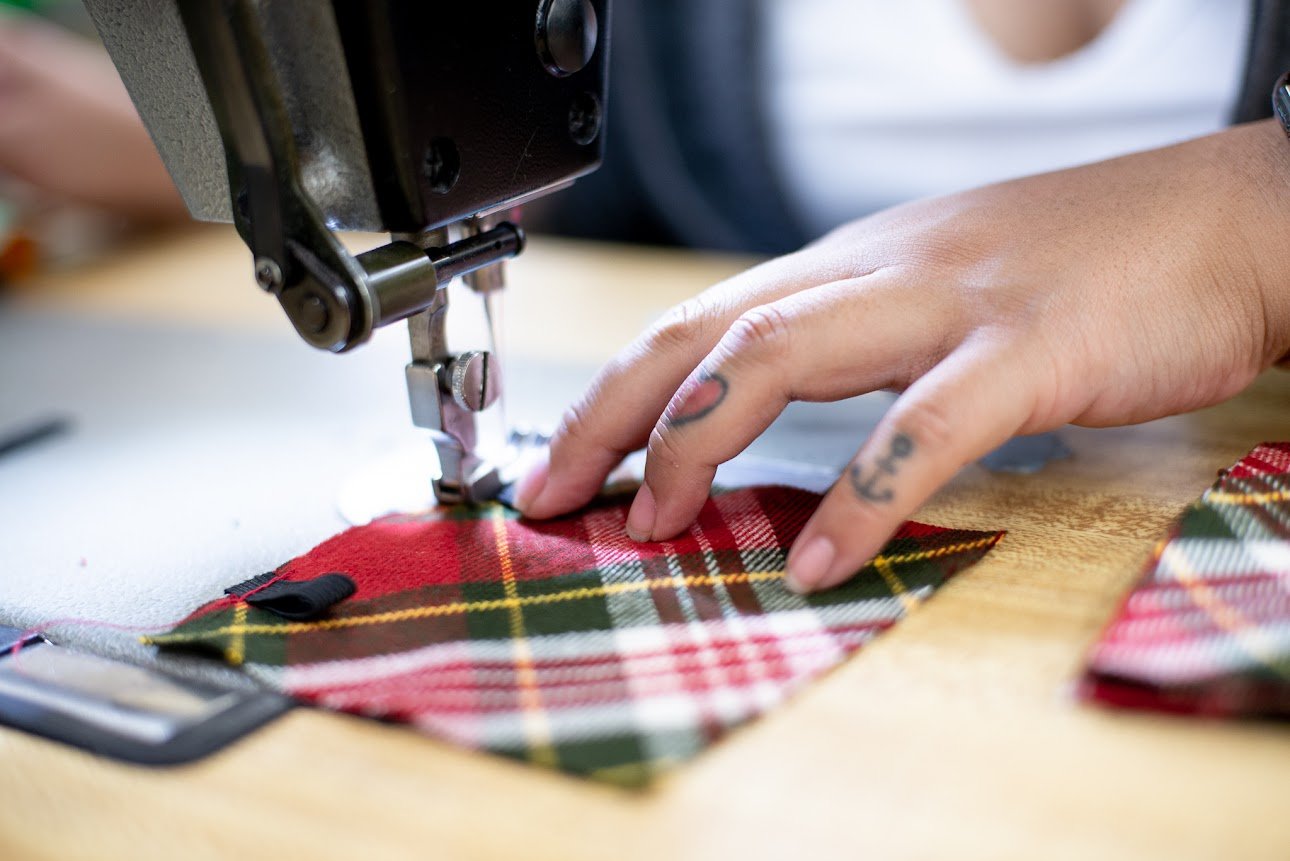 Spooltown-sewing-factory-portland-usa-made-hands-sewing.jpg
