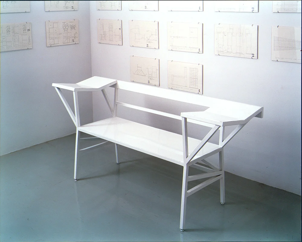 loveseat_5_small.jpg