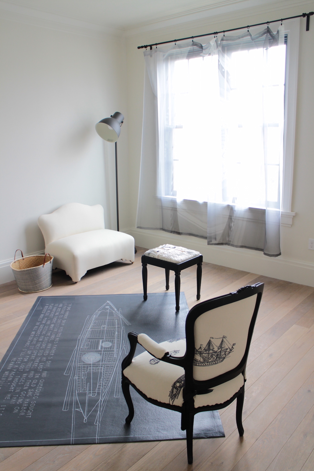 Melville Room 1.JPG