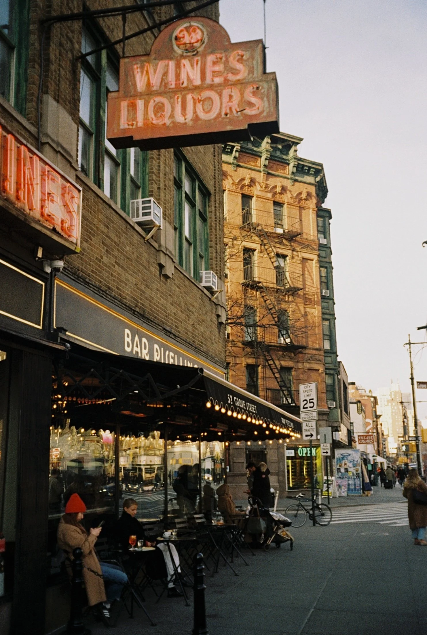 Roll1_135783NB207562-R1-E016.jpg