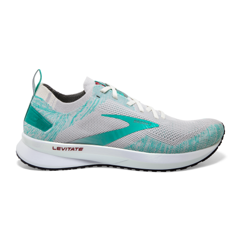 Brooks innovates with the Energize shoe trio