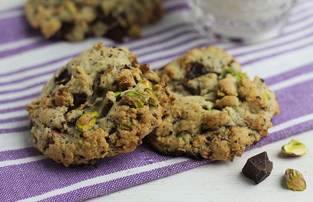 pistachiochocolatechunjcookies4.jpg